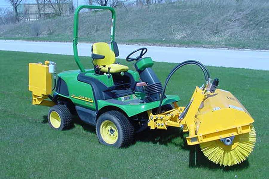 SHL-CT hydraulically driven rotary broom for commercial turf applications
